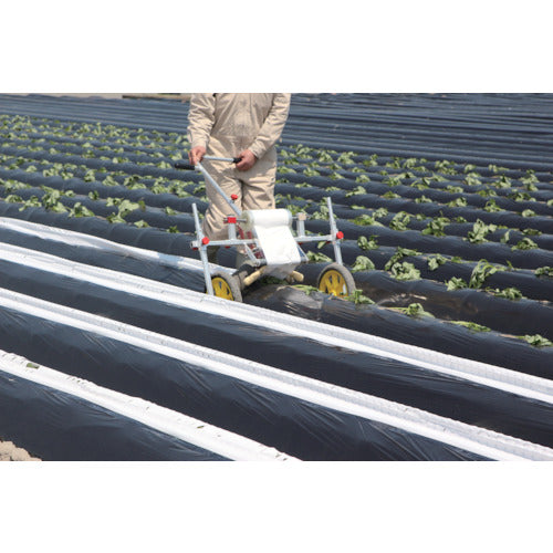 日東エルマテ 【2026年度分2月頃入荷予定】 さつま芋苗生育保護シート めーでるシート用らくらくローラー