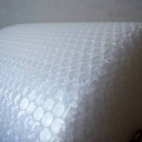 ミナ 気泡緩衝材 エアーキャップ スリットロール品 ♯C650 4mm×300mm×42m